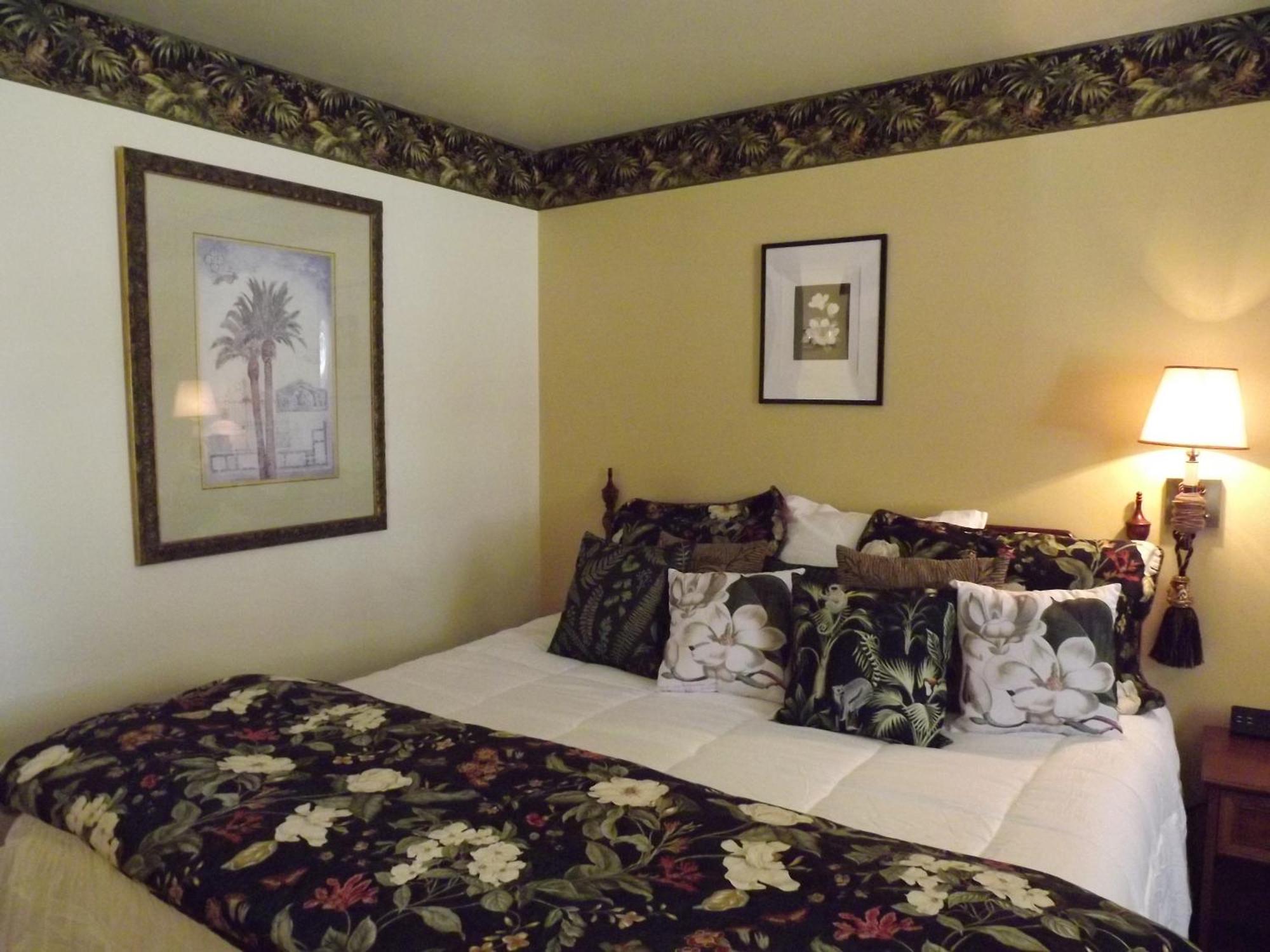Crest Country Inn Williamsburg Eksteriør billede
